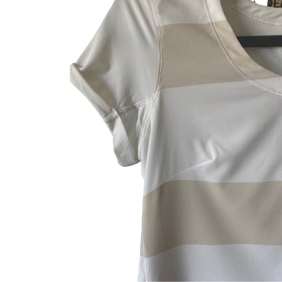 Lululemon | Lightened Up Short Sleeve in Stroll Stripe - Picture 3 of 10